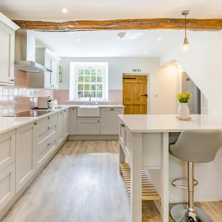 3 Bed In Coupland Beck Oc-c42666 *