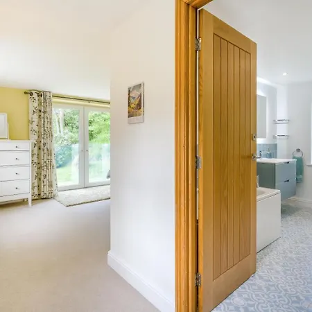 3 Bed In Coupland Beck Oc-c42666